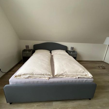 Marc5 Hotel Cadenberge Buitenkant foto