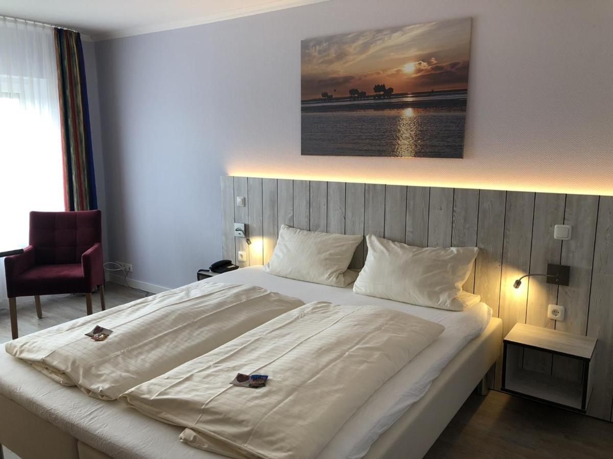 Marc5 Hotel Cadenberge Buitenkant foto